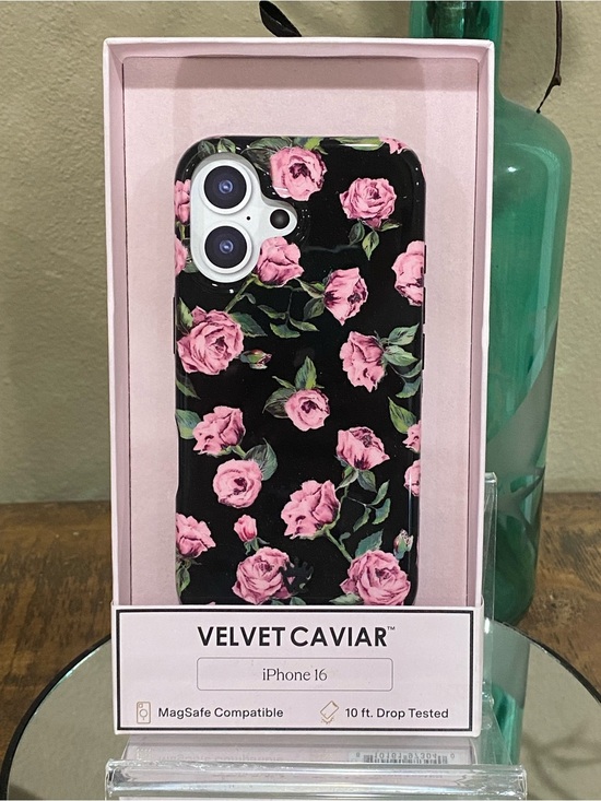 Velvet Caviar Other - Velvet Caviar iPhone 16 Case, Black with Pink Roses, new!